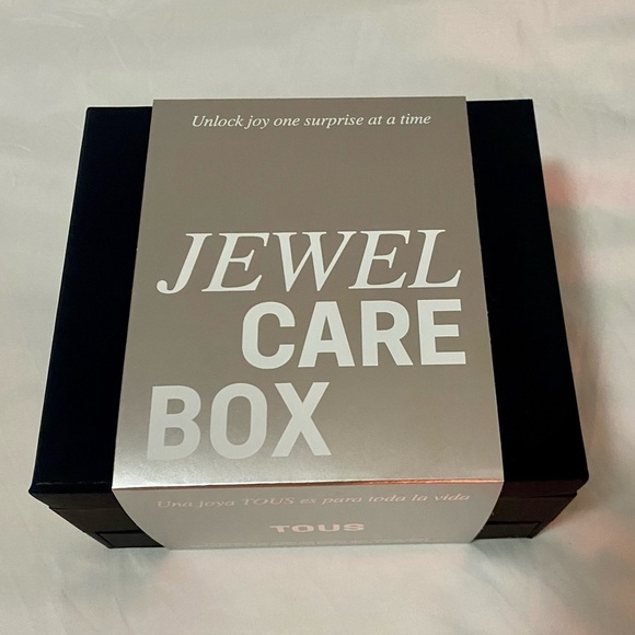 TOUS Jewel Care Box – Gift Set- NWT - Picture 1 of 3
